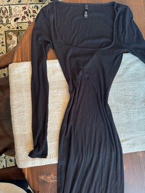 SKIMS Black Long Sleeve Scoop Neck Ribbed Maxi Dress